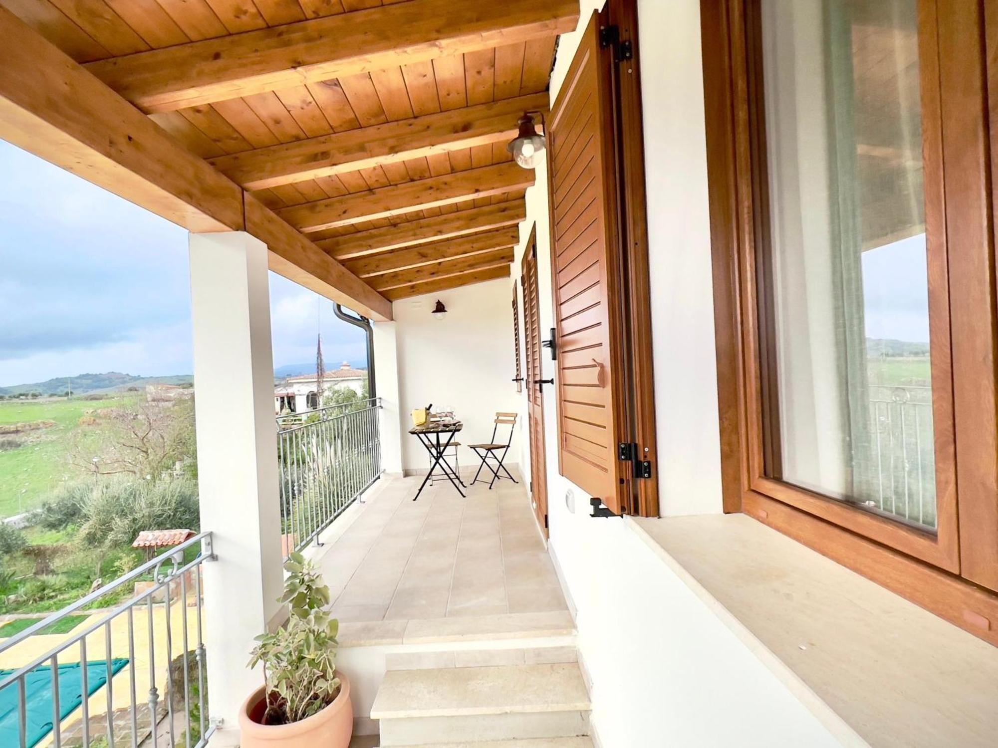 Domus La Roccia Hotel Pozzomaggiore Exterior photo