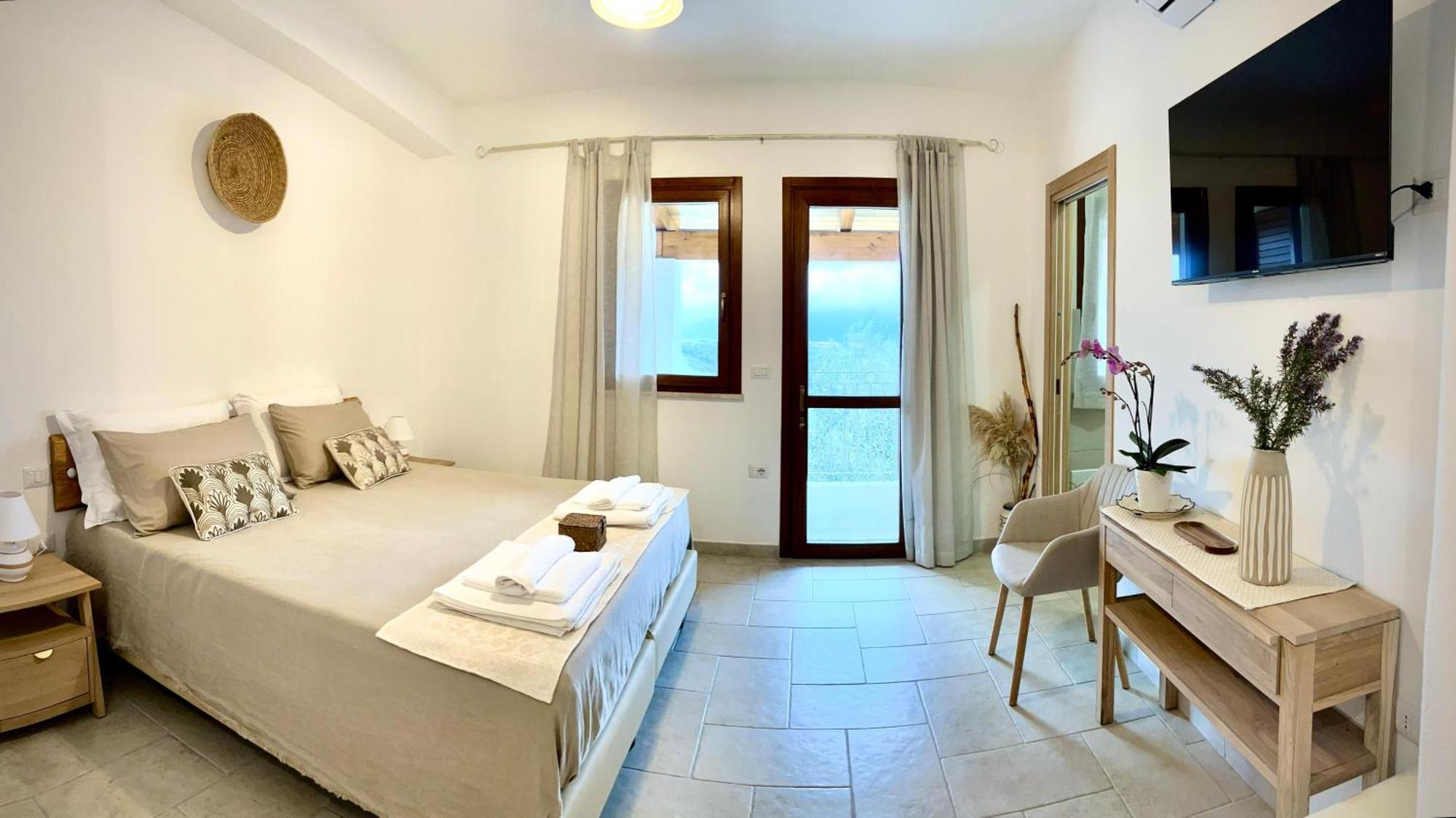 Domus La Roccia Hotel Pozzomaggiore Exterior photo
